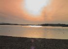 Sonnenuntergang am See  Am Badestrand Ecking ist der Blick auf die hinterm See untergehende Sonne oft besonders beeindruckend.   Foto: Alberter, 2004